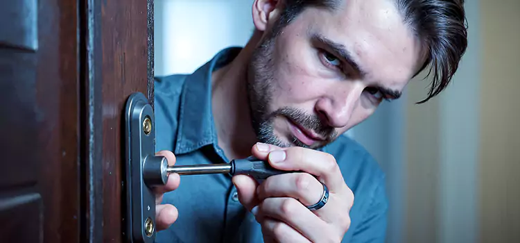 Eviction Locksmith Holland