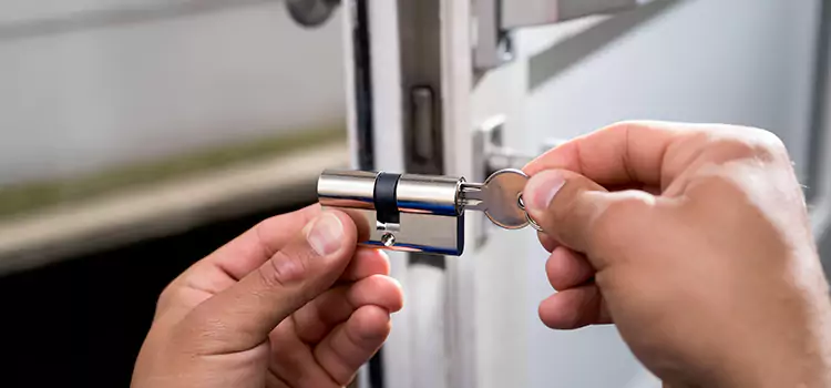 Emergency Locksmith for House Holland