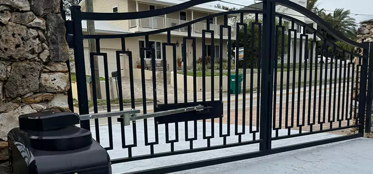 Swing Gate Opener with Keypad Holland